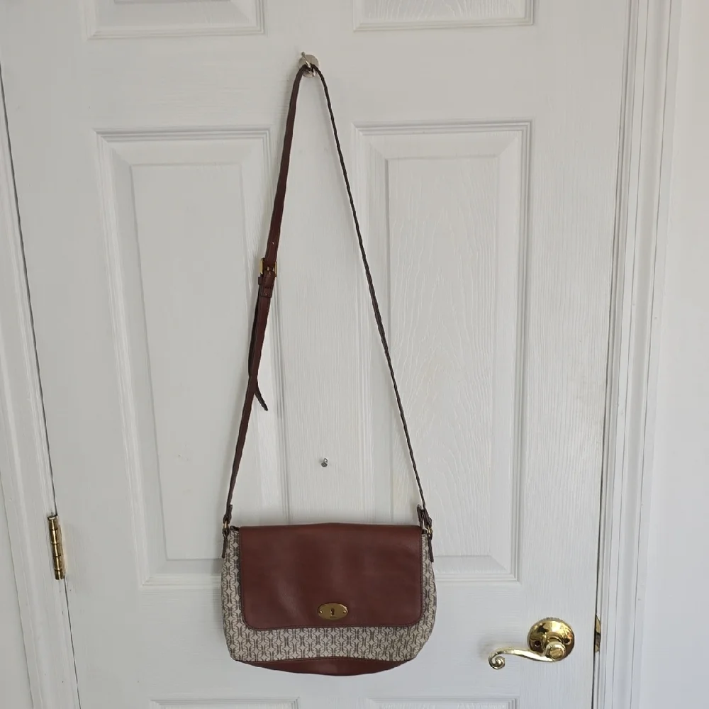 Fossil Gabriella Flap Crossbody Bag Brown Adjustable Strap